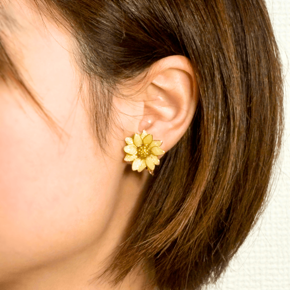 【ひまわり】2wayピアス サージカルステンレス／夏アクセサリー／キラキラ輝く／アレルギー対応／受注製作 | 4枚目